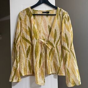 Gudrun Sjoden Lightweight Women's Top in Yellow Green Leaf Print